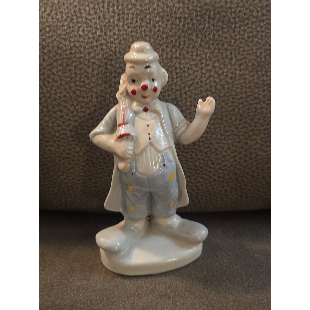 Hobo Circus Clown Figurine Porcelain Sculpture Holding Parasol Umbrella Vintage